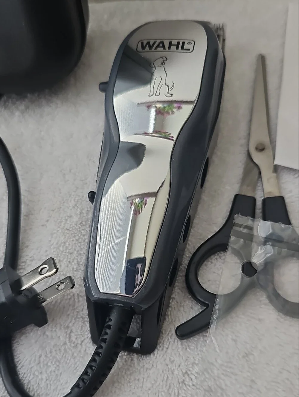 Wahl Dog Grooming Corded Clipper Set With Black Hard Shell Carrying Case